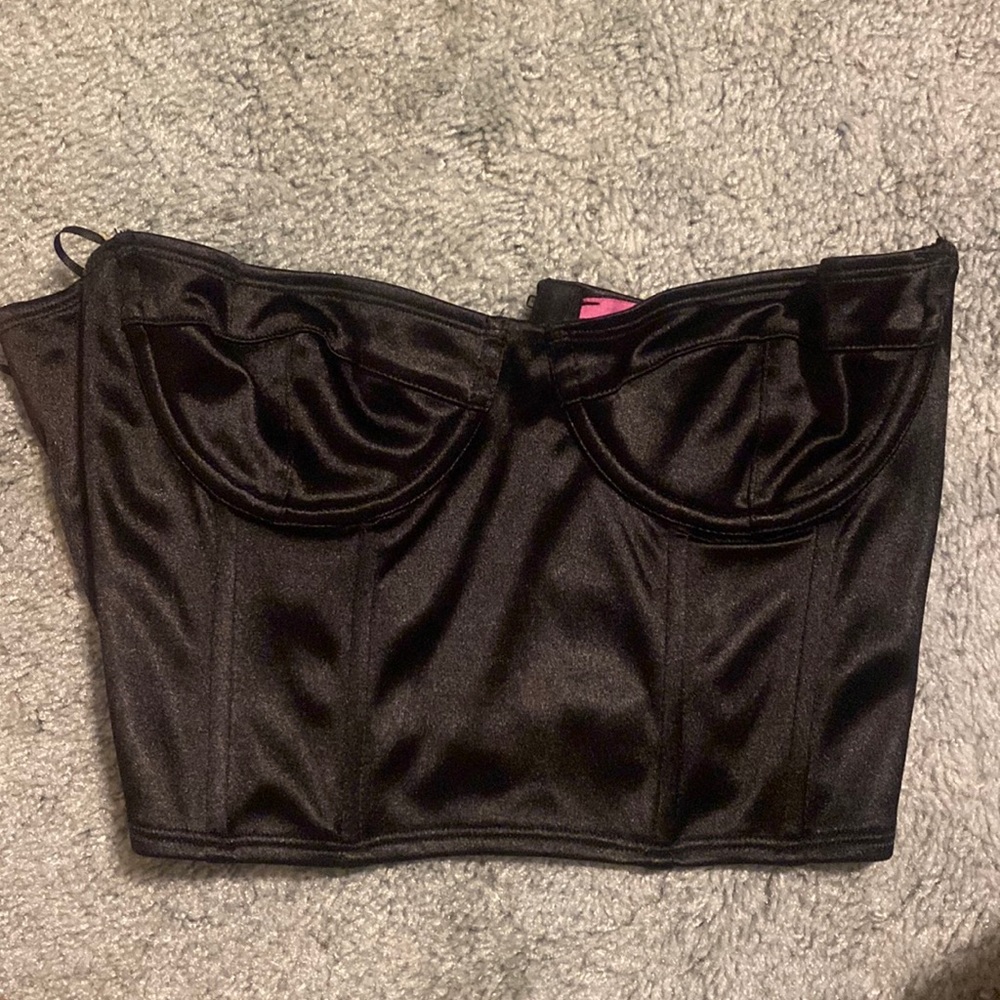 Faux leather Edikted underwire black tube top